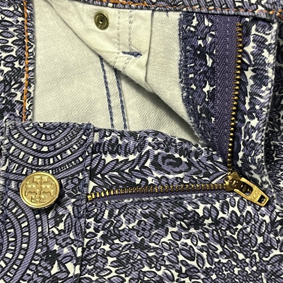 TORY BURCH Super Skinny Jeans with Purple Floral Pattern Womens size 28 denim - Picture 15 of 16